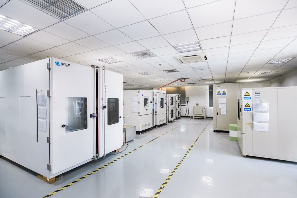 汽车工业品实验室